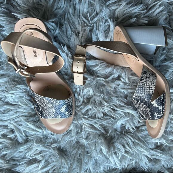 Gianni Bini Marilane snake print block heel sandal women’s shoe size 7.5 - Picture 3 of 12